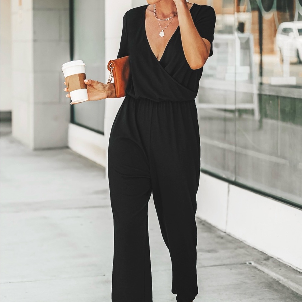 Cupshe Classic Black Jumpsuit